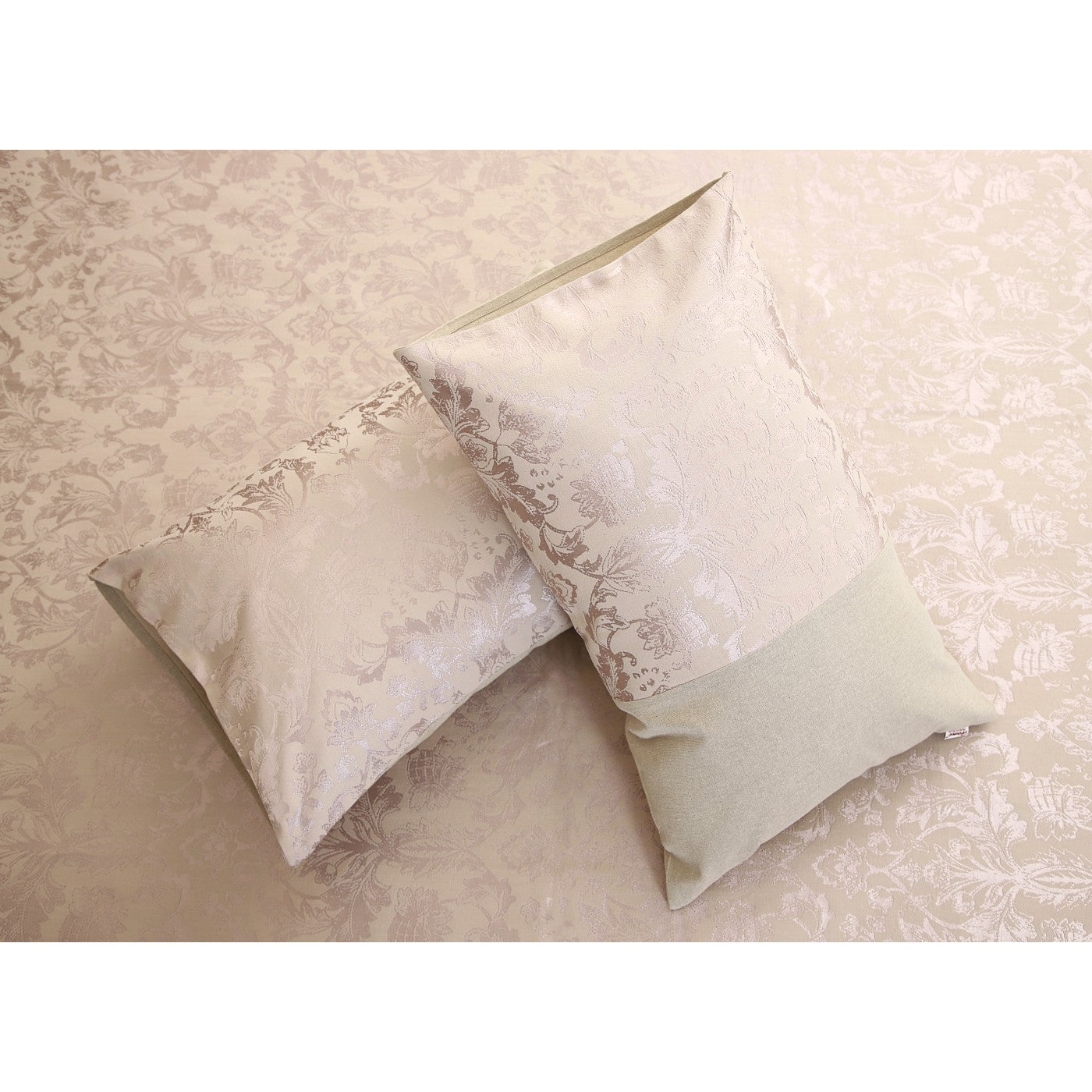 Cotton Jacquard Fiore Damask Pillow Covers Pack Of 2